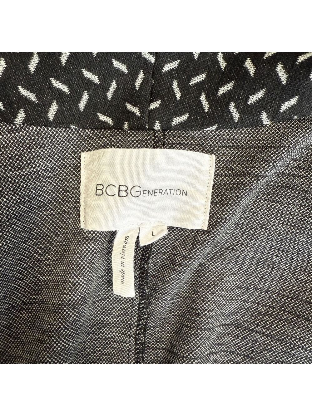 BCBGeneration Black & White Patterned Open Front Cardigan Women's Large BCBG - Picture 6 of 12